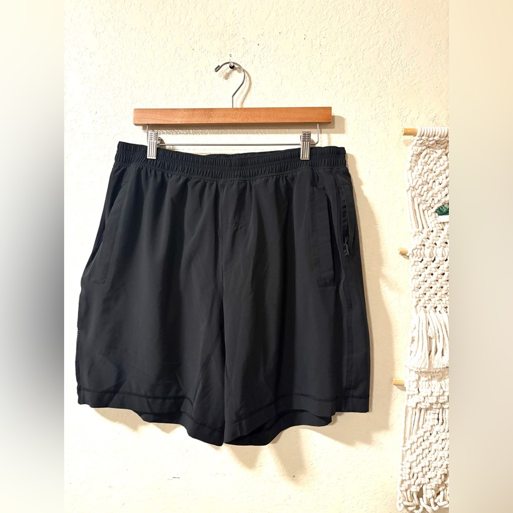 lululemon athletica Black Men's Athletic Shorts